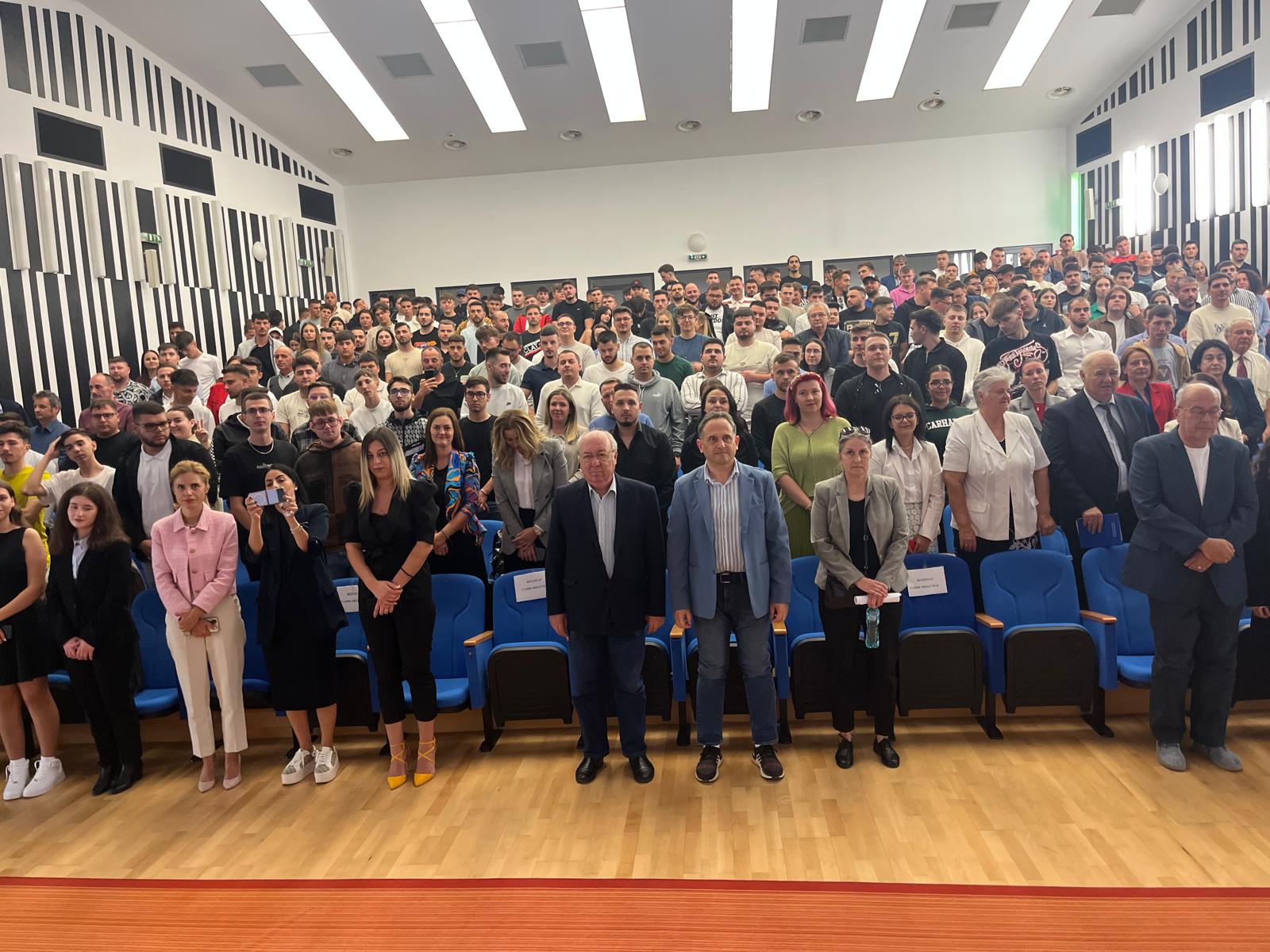 Deschidere An Universitar